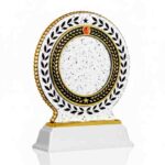 Wooden Memento under 1070