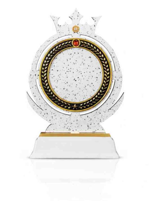 Wooden Memento under 790